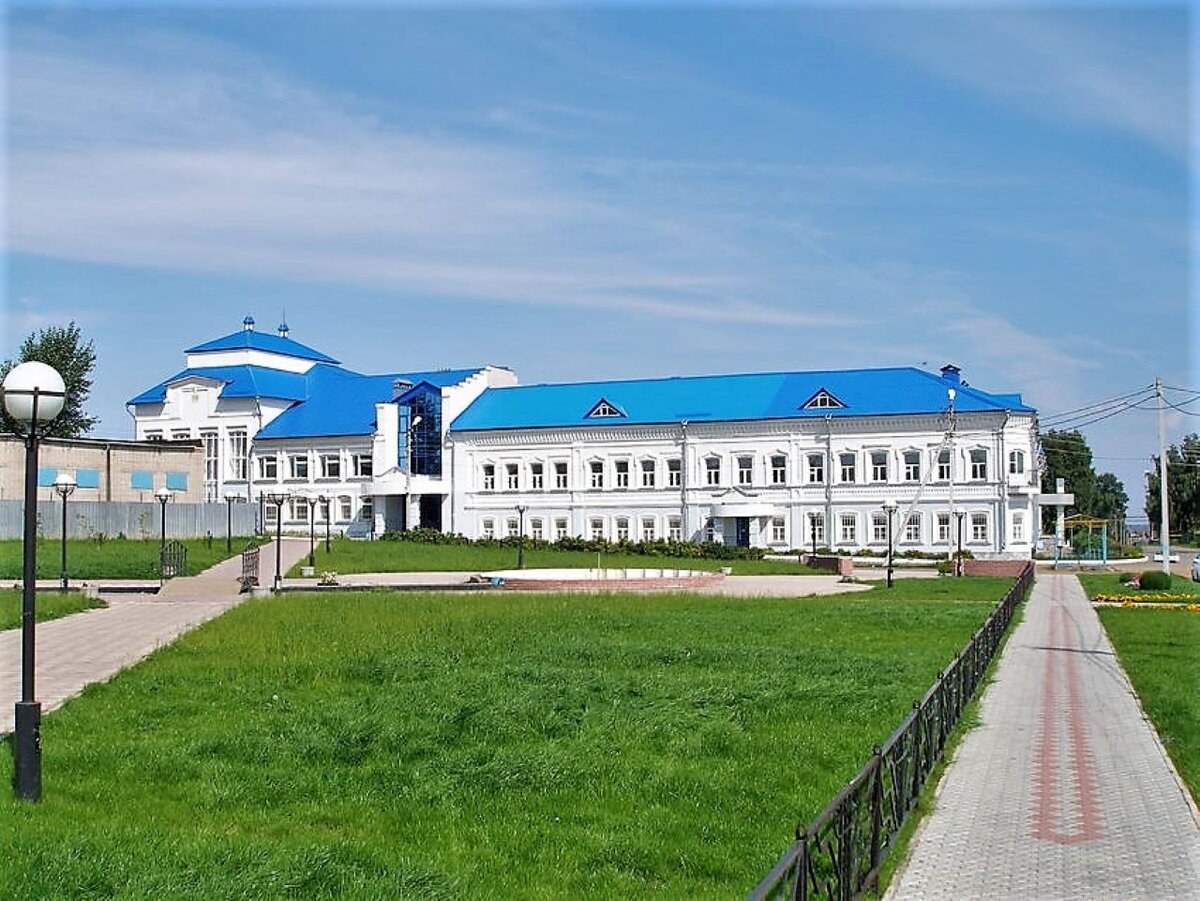 школа мензелинск. первая школа города мензелинск. педагогический колледж мензелинск. третья школа мензелинск. мензелинск школы.