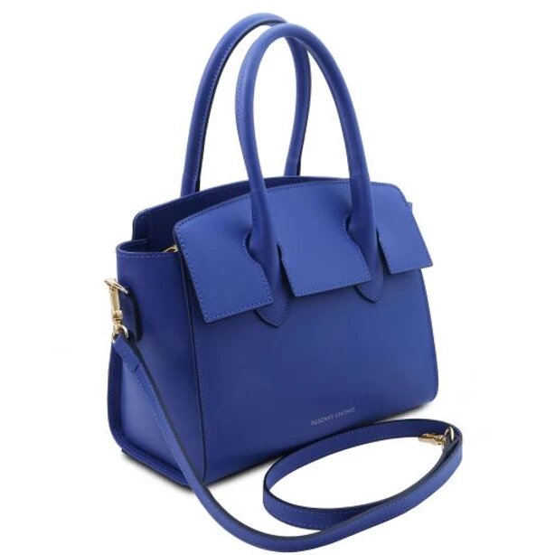 Коллекция женских сумок  "лето 2021" итальянского производства