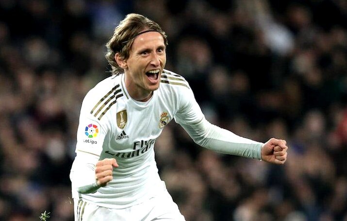 Лу́ка Мо́дрич — хорватский футболист, полузащитник испанского клуба «Реал Мадрид». Выступал за национальную сборную Хорватии. Признаётся одним из лучших полузащитников современности. Кавалер ордена Князя Бранимира. Рекордсмен сборной Хорватии по количеству проведённых матчей.