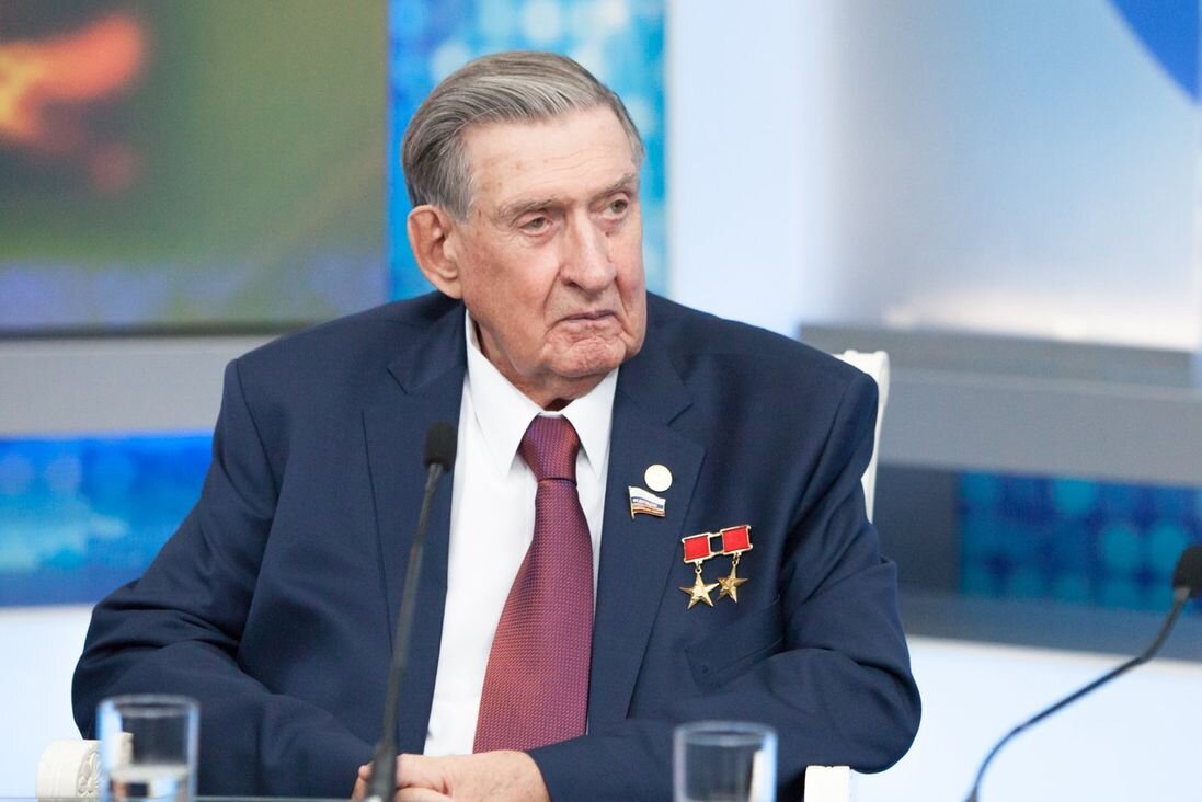 В.И. Долгих. Фото находится в свободном доступе.