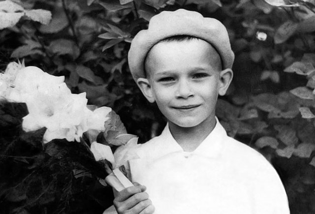 Сережа Парамонов в детстве