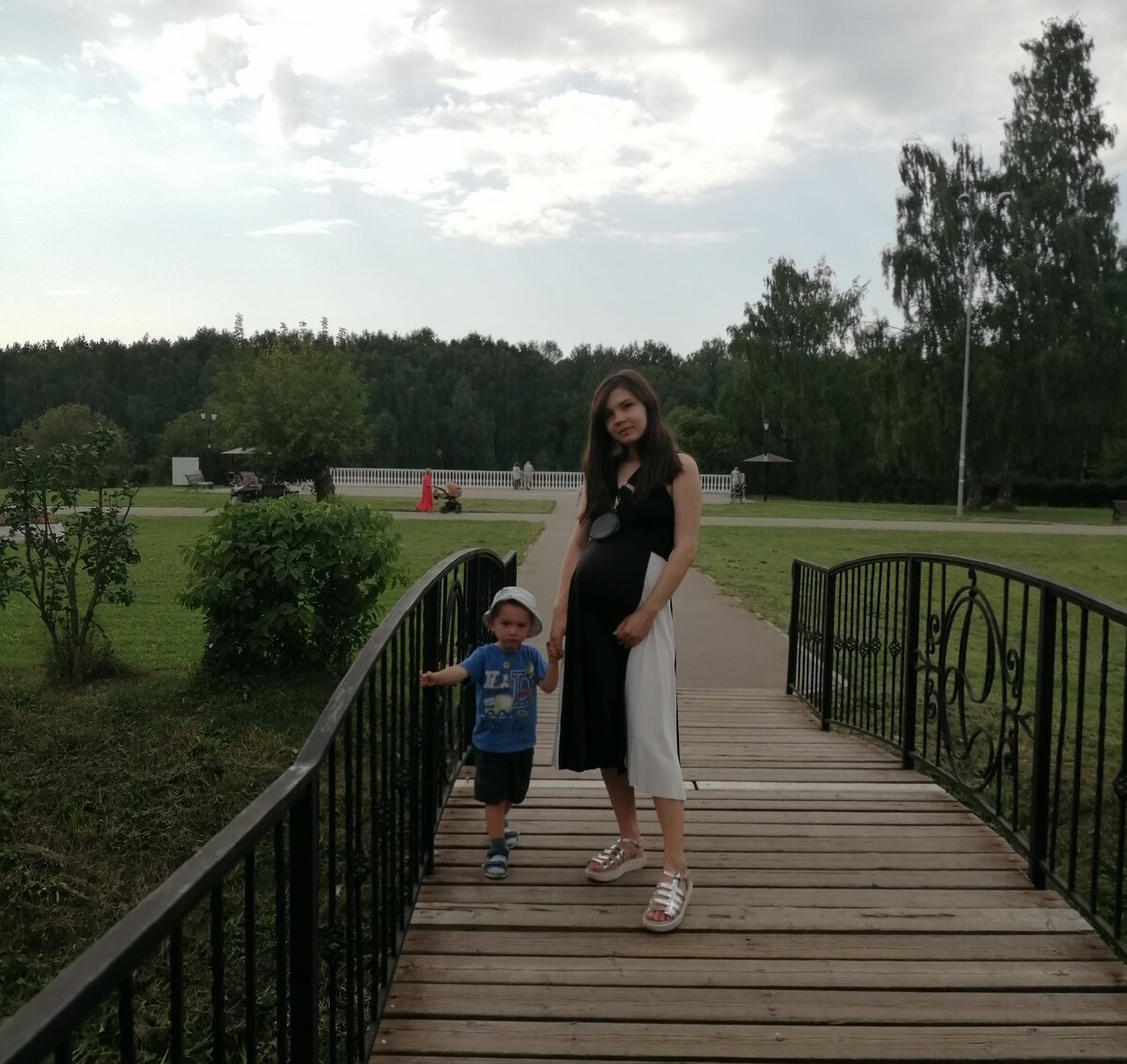 Быть мамой - прекрасный дар нашей жизни, но нельзя быть только ей 24/7