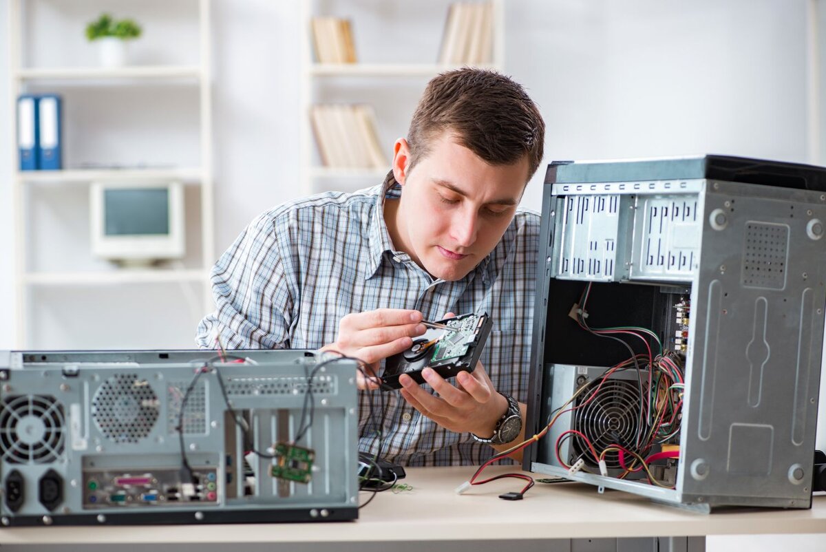 Мой ремонт техники. Свой комп фото. Компьютер за 30 тысяч рублей. Computer Technician. Частный мастер по ремонту стиральных машин фото