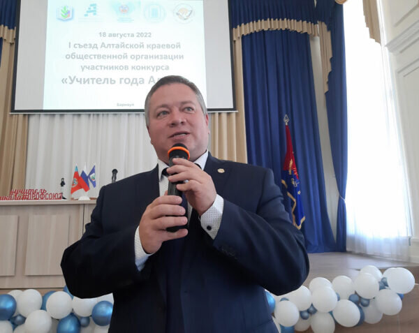    Юрий АБДУЛЛАЕВ