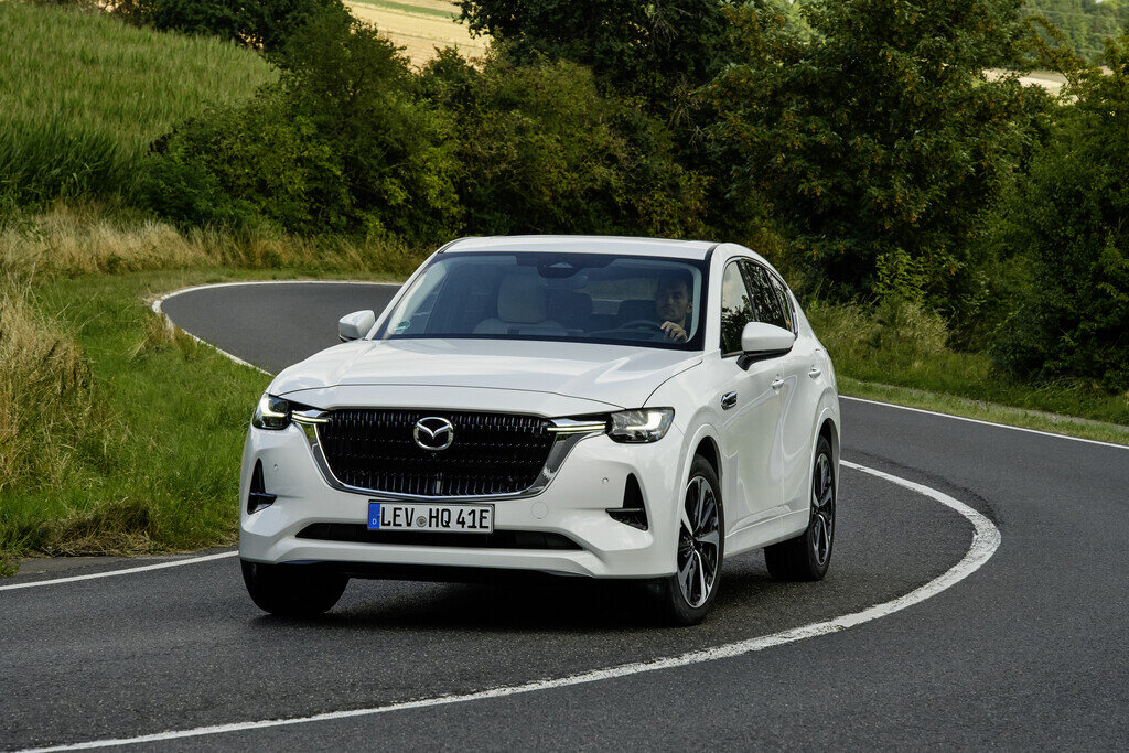 Mazda CX-60 заметно длиннее СХ-5