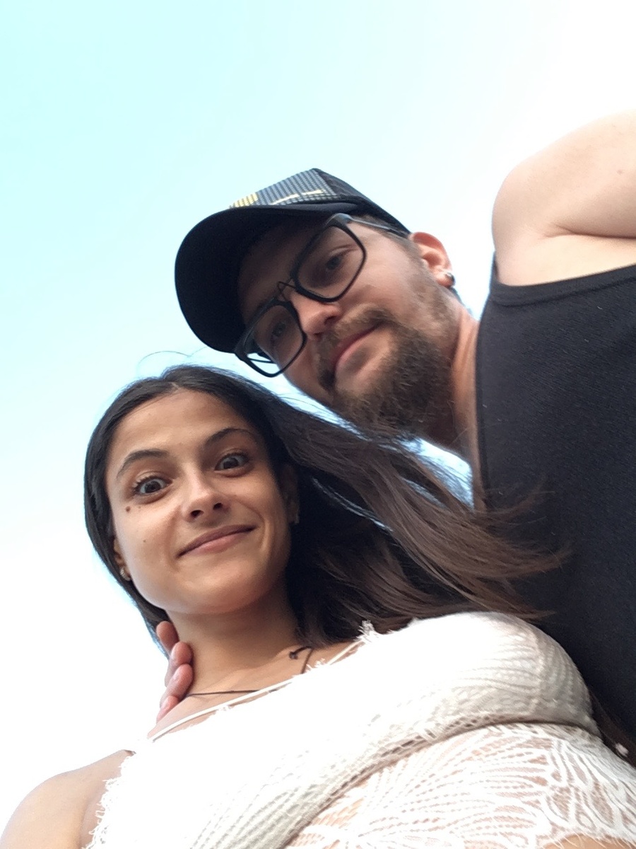 Мне посчастливилось выйти замуж за человека, который поддерживает меня во всех моих начинаниях...