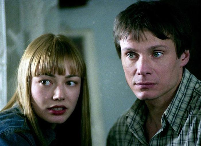 Андрей Кузичев в фильме "Райские птицы" 2008 год Источник: https://stuki-druki.com/authors/Kuzichev-Andrey.php Штуки-дрюки ©