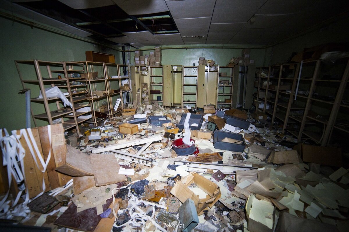 Завод Юпитер, административный корпус, август 2020