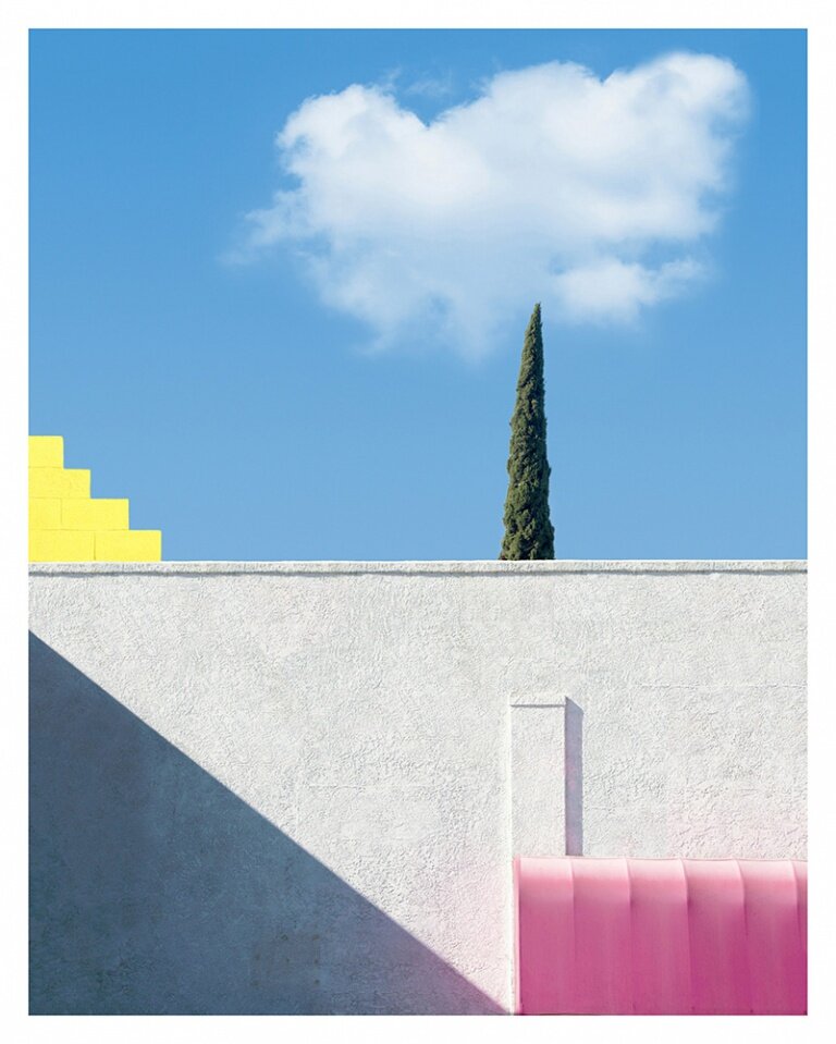 © George Byrne «Желтая лестница» (серия «Видение выхода»), абсолютный победитель конкурса Minimalist Photographer 2020
и победитель в категории «Фотоманипуляции»