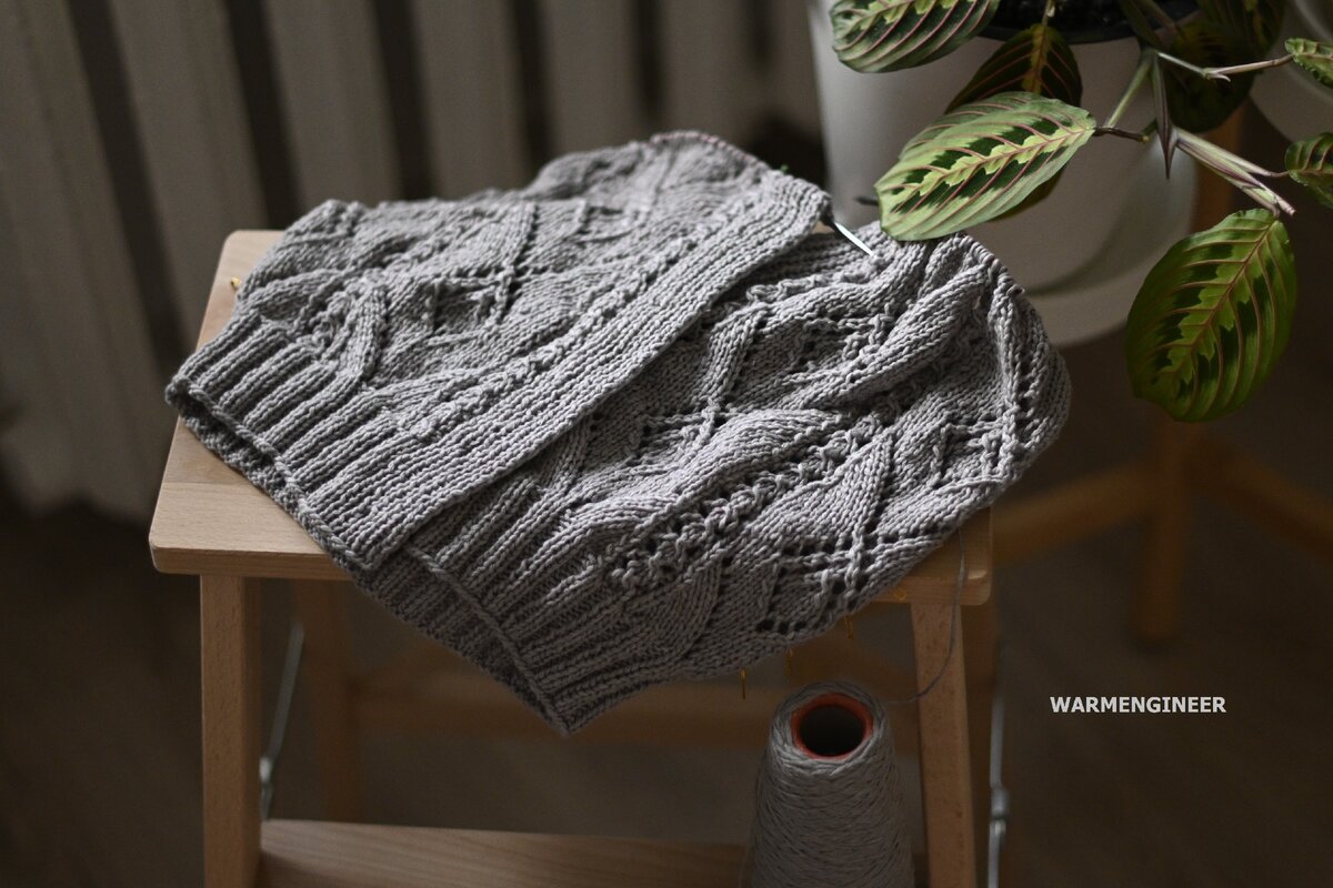 Ажурная кофточка из кашемира