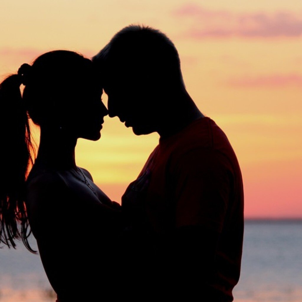 💫Доброе время всем, кто заглянул на мой канал. Меня зовут Юлия - практикующий таролог и психоаналитик.💫