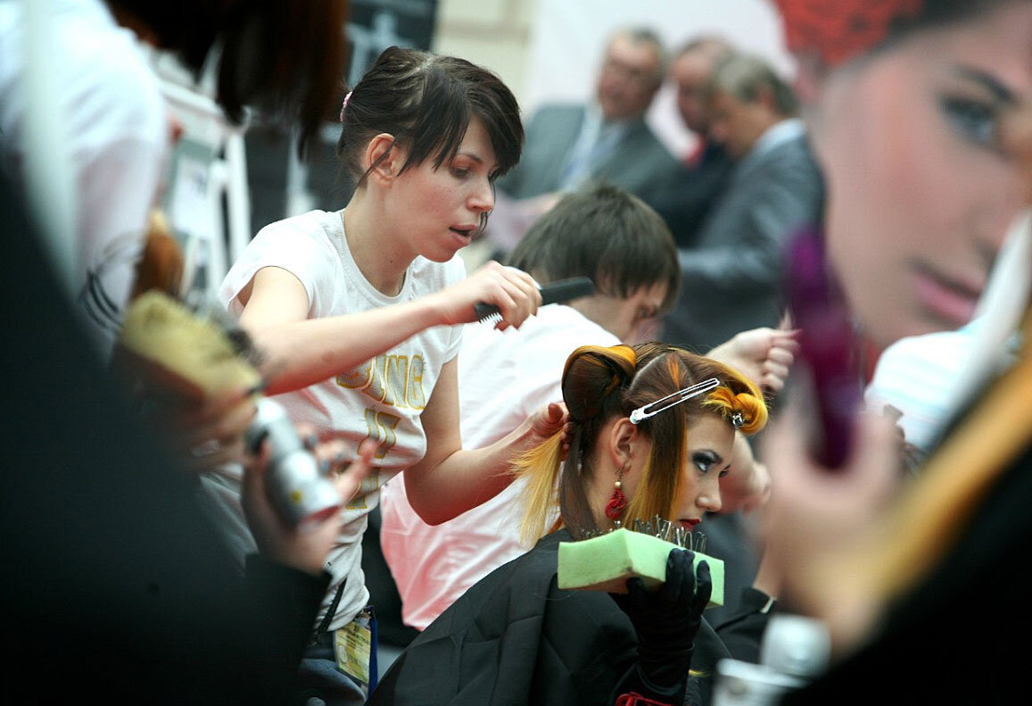 Анастасия Гайдук на конкурсе парикмахеров 