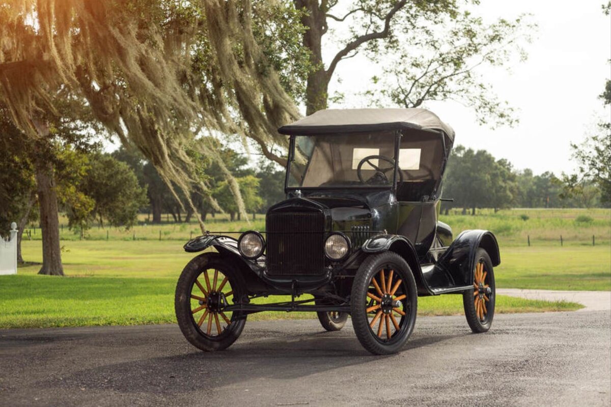 Первый автомобиль Генри Форда 1908