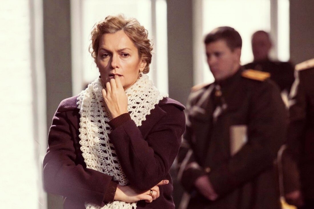 kikimoraki.ru Кадр из сериала "Офицерские жены"