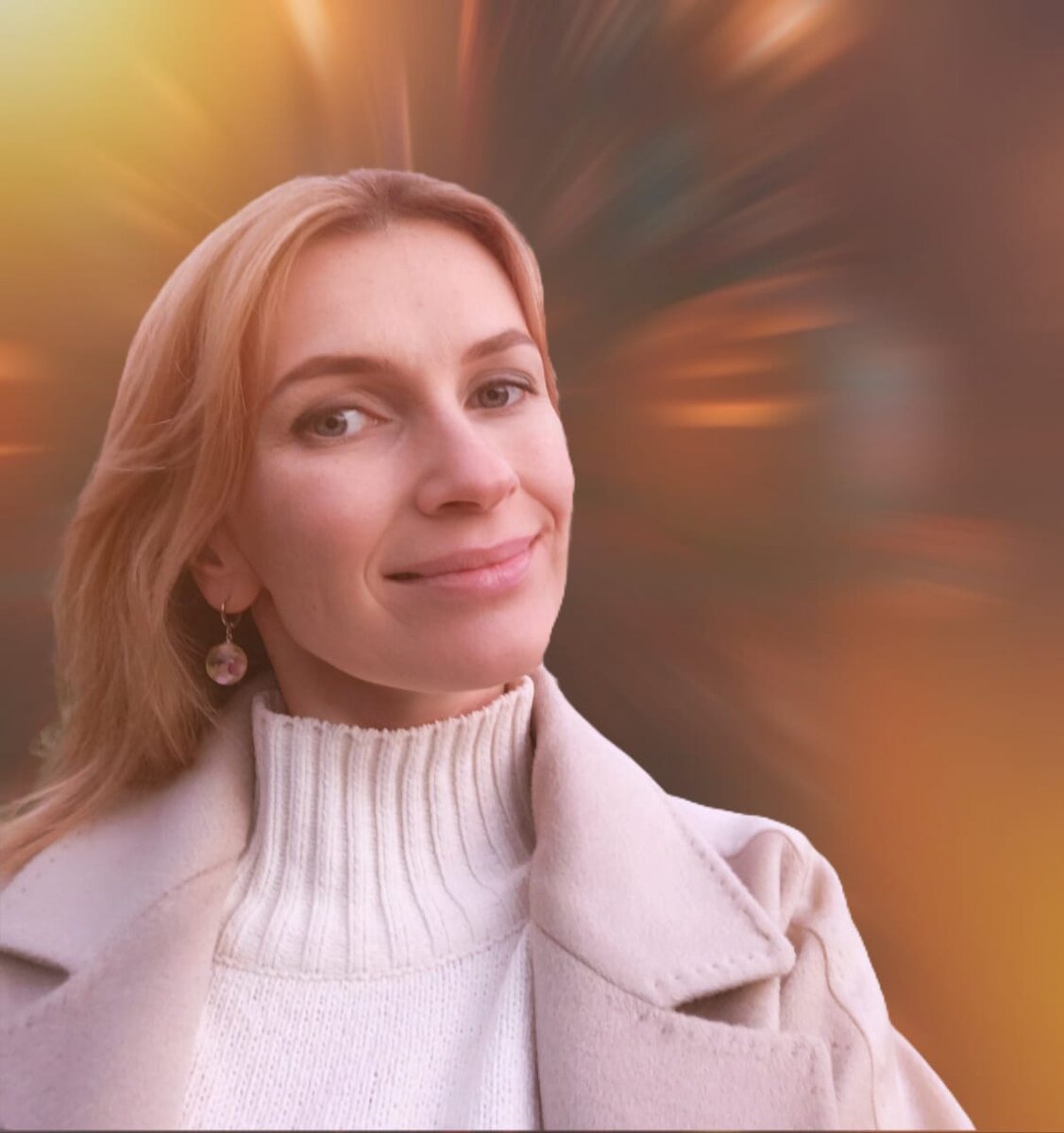 Меня зовут Татьяна Аксёнова - я автор этого блога и создатель украшений ручной работы. Если у вас есть вопросы, пишите в комментариях или в мессенджер :)))