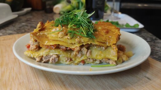 Лазанья с курицей, белыми грибами, грюйером и белым вином. Рецепт