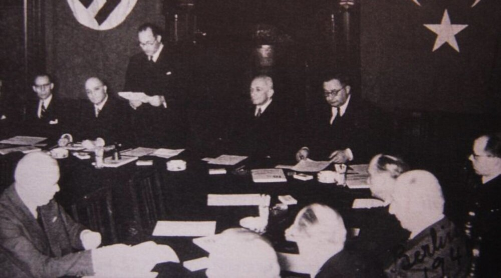 Подписание турецко-немецкого «Пакта о ненападении» 18 июня 1941 года. Фото из открытых источников