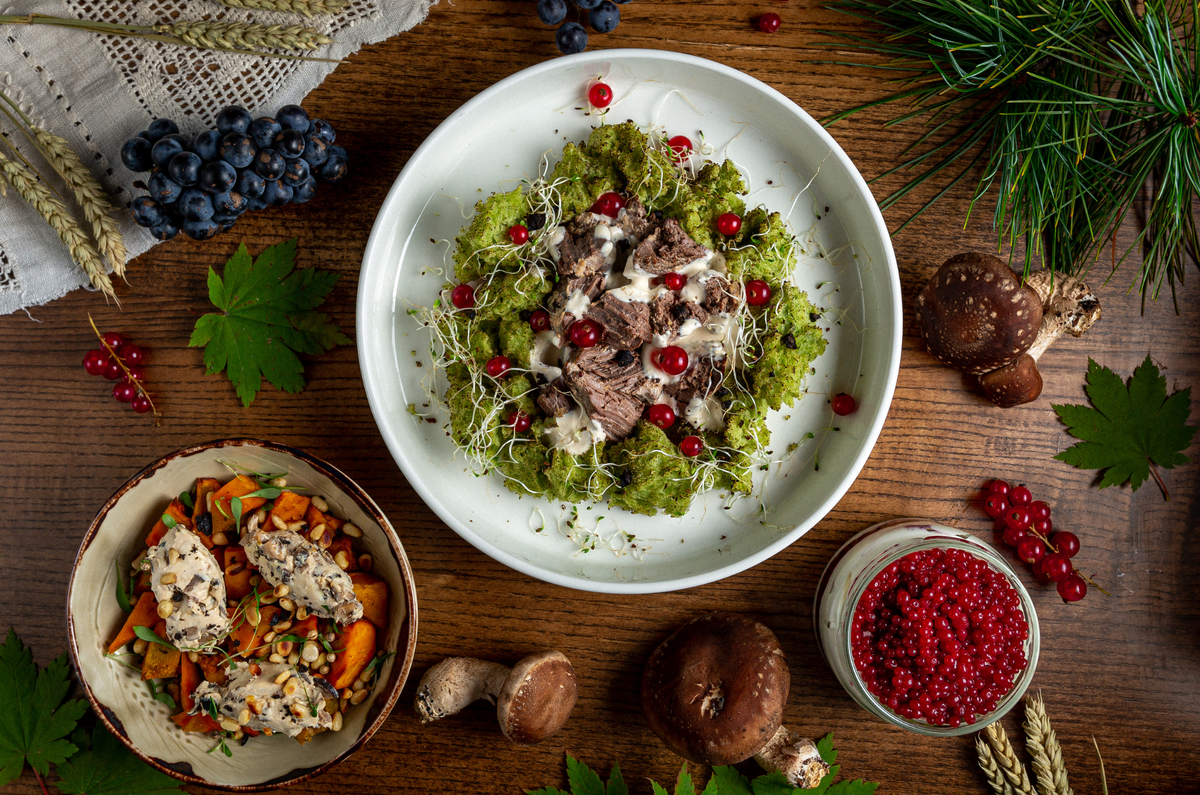 Таёжный сет в баре «Жуклевичъ». 