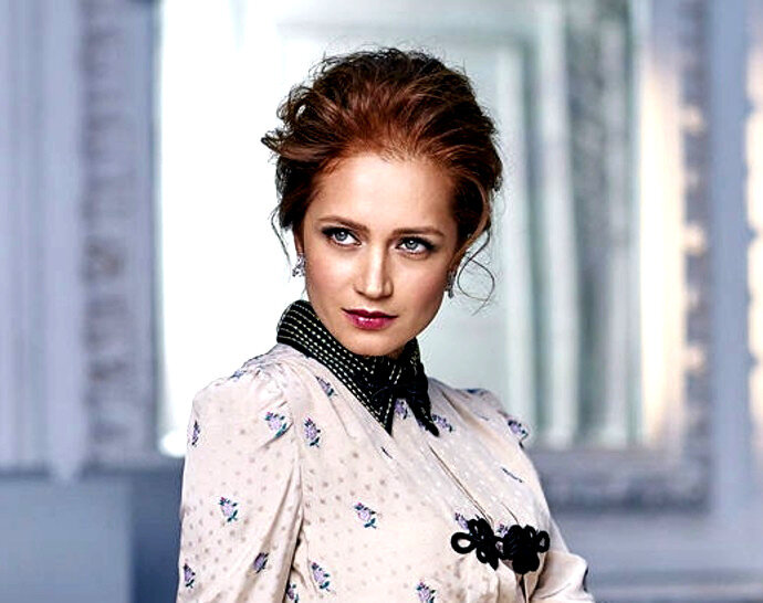 Виктория Исакова