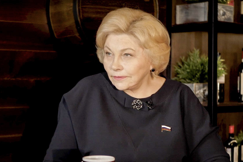 Елена Драпеко в выпуске "Кофе вне политики"