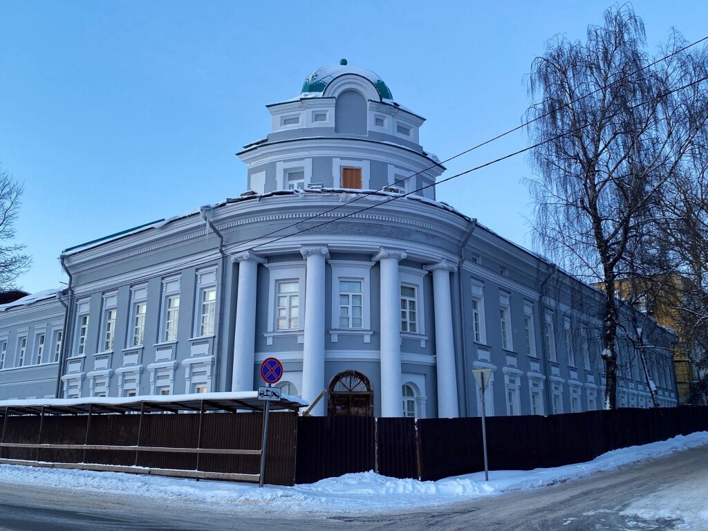 В Твери обновлен фасад художественного колледжа имени А.Г. Венецианова