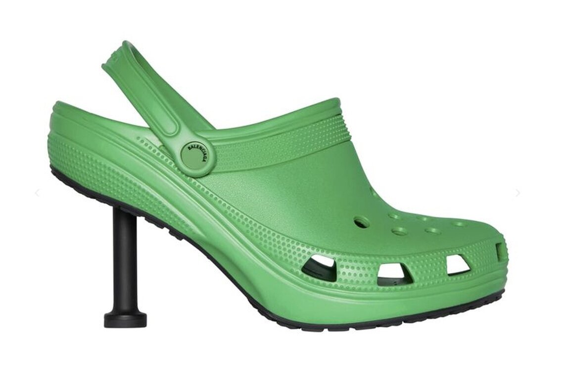 Crocs х Balenciaga. Источник: wwd.com