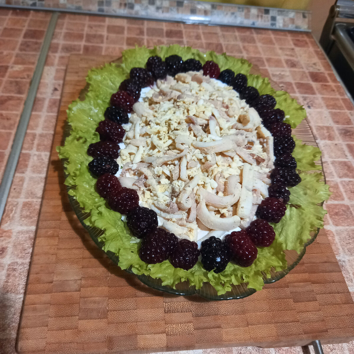 Салат в готовом виде. Хранится долго