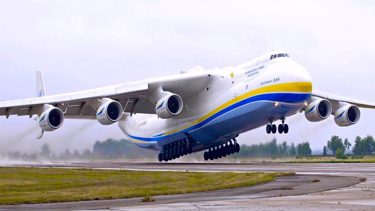 Автор: https://flot2017.com/ukrainskaya-mriya-sdula-zabor-s-ljudmi-potokami-vozduha-iz-dvigatelej-video/