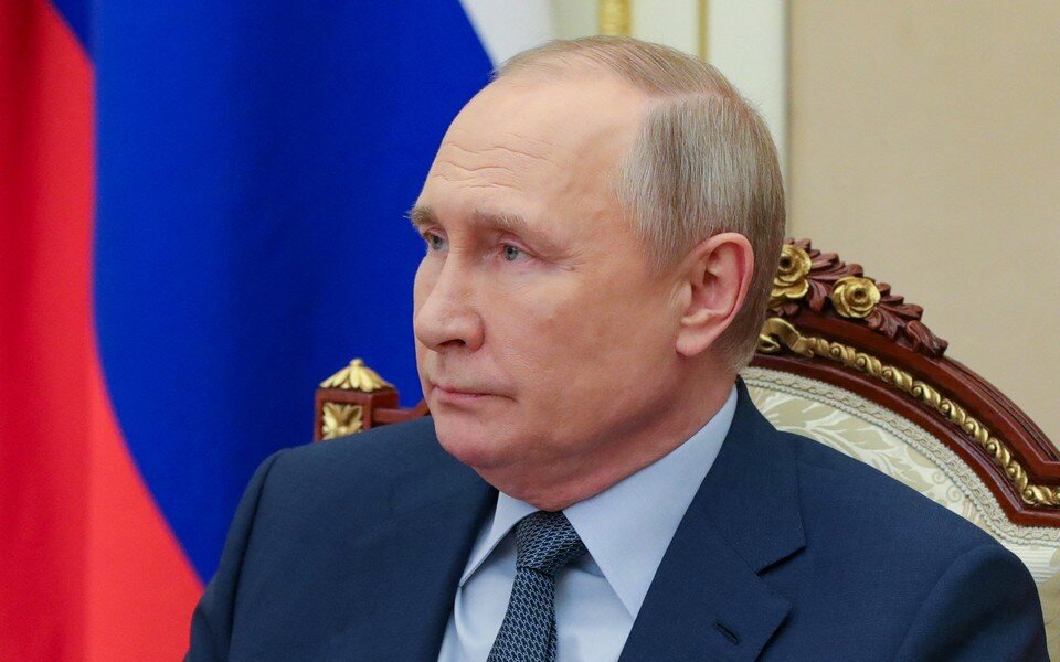     Владимир Путин  REUTERS