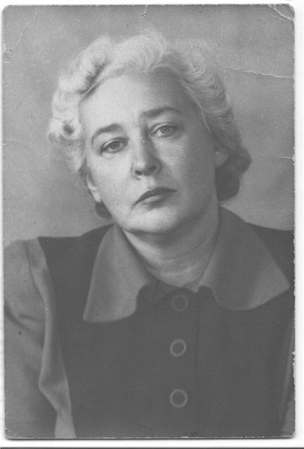 Елена Андреевна Вечтомова. Из открытого доступа