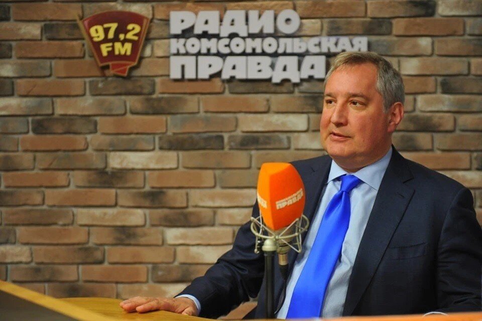     Дмитрий Рогозин Виктор ГУСЕЙНОВ