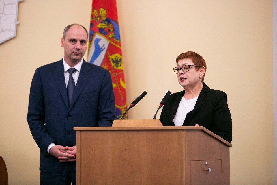     Глава региона поблагодарил Татьяну Мошкову за внесенный вклад в развитие Оренбуржья  Правительство Оренбургской области