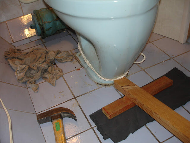 Ремонт туалета в хрущевке своими руками