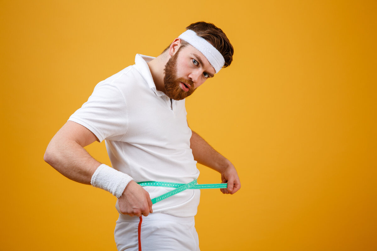 <a href="https://ru.freepik.com/free-photo/portrait-of-a-sports-man-measuring-his-waist-with-tape_7855349.htm#query=%D0%BB%D0%B8%D1%88%D0%BD%D0%B8%D0%B9%20%D0%B2%D0%B5%D1%81&position=42&from_view=search&track=sph">Изображение от drobotdean</a> на Freepik