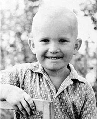 Фёдор Добронравов в детстве.