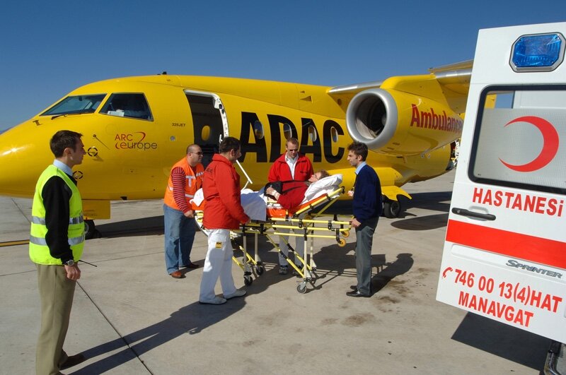 Немецкий самолет скорой помощи ADAC. Источник: http://medeks.az