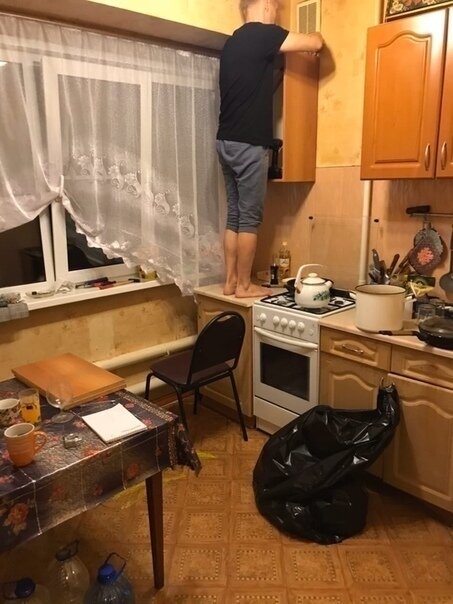 вот так выглядела наша кухня до ремонта