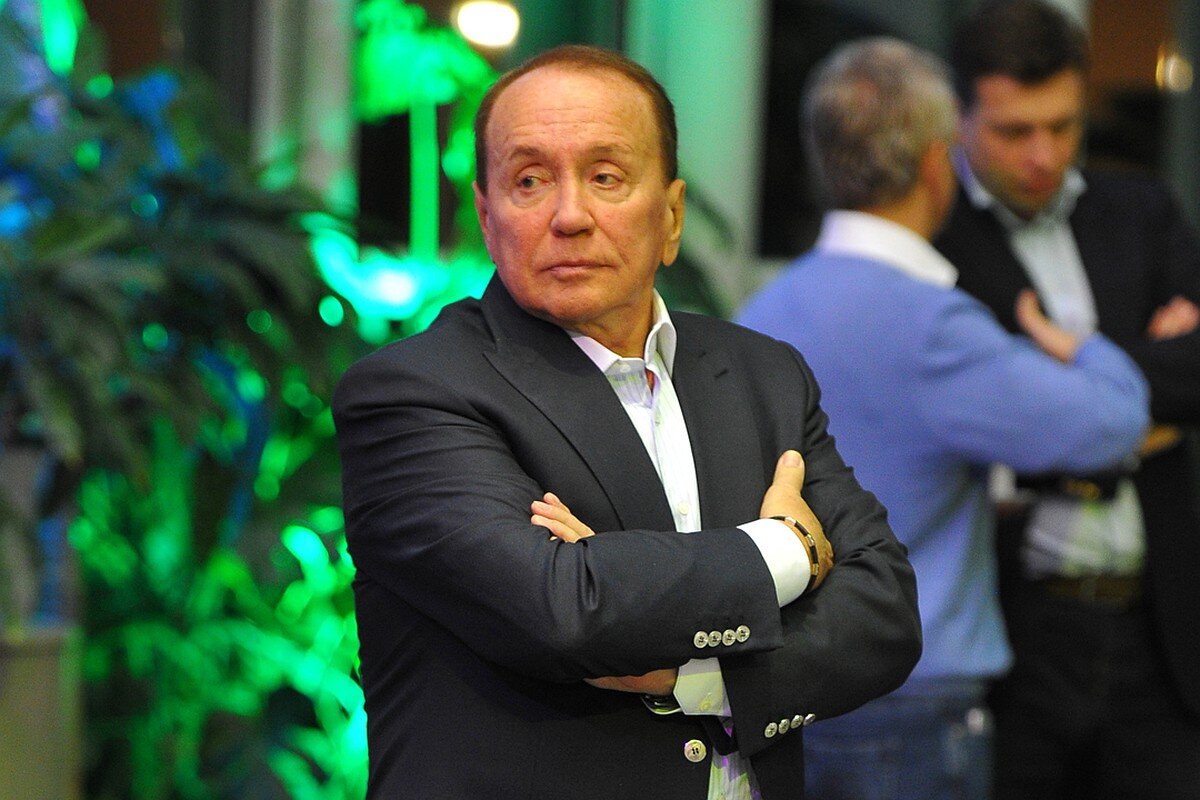 Президент МС КВН Александр Васильевич Масляков.