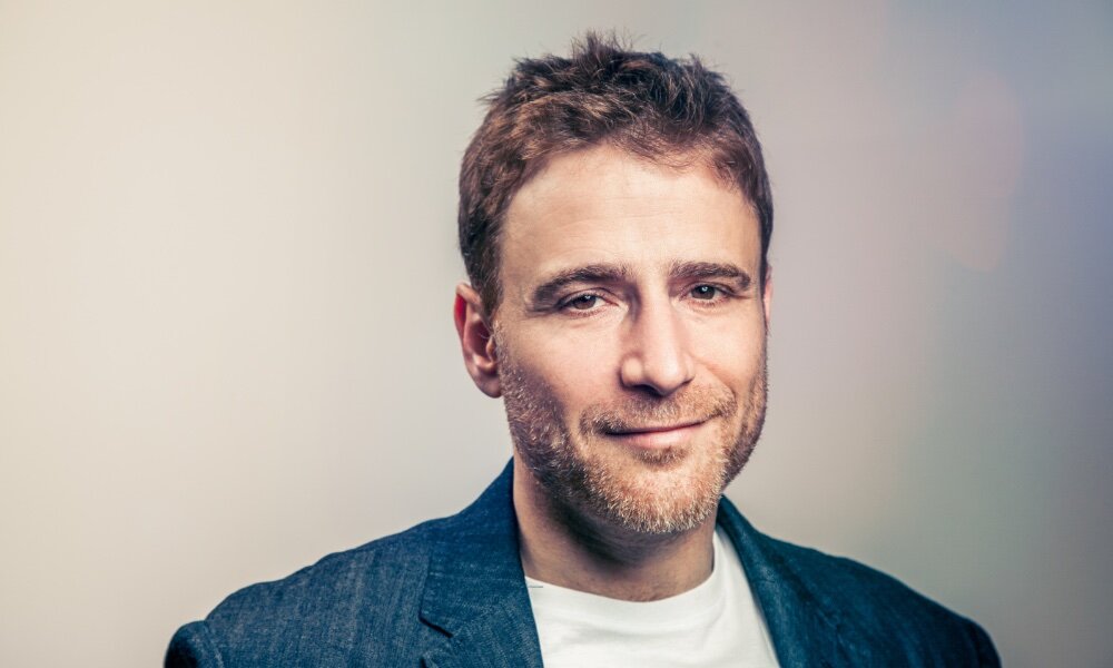 Стюарт Баттерфилд (Stewart Butterfield)
