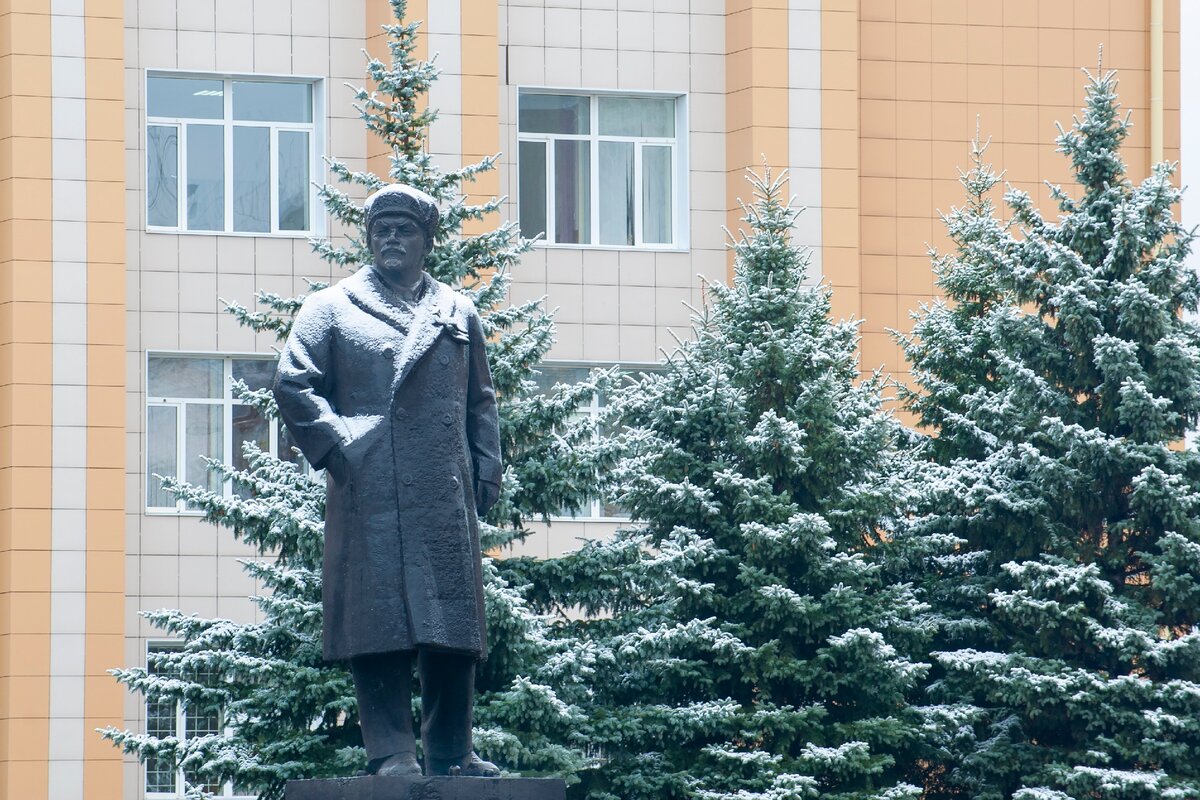 "Зимний Ленин"