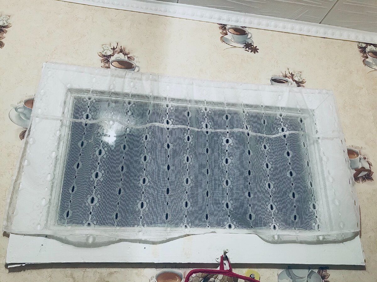 Окно с кухни в ванную