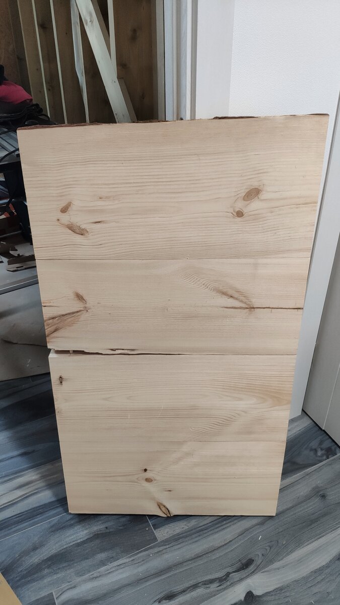 Остатки слэбов от стола: 4 шт по 60х27 см