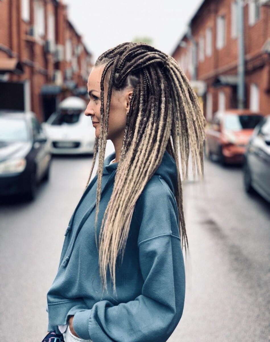 https://www.instagram.com/craft_dreads/