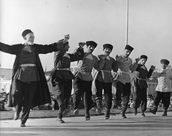 Яллы. Фото из открытых источников.