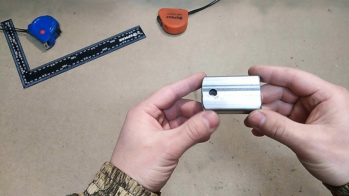 Дешовый способ установить LED твелевизор на самодельное крепление