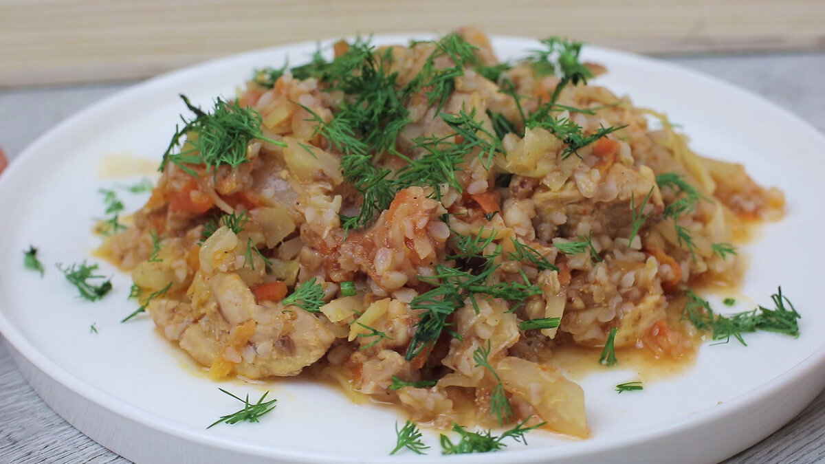 Гречка с капустой и курицей