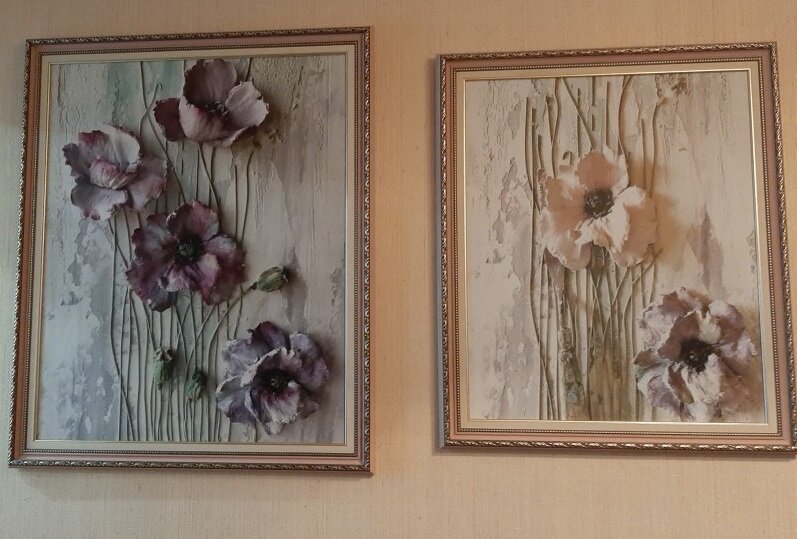 Картины на стене