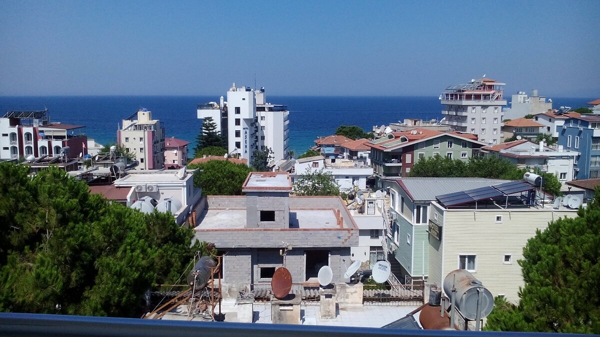 Вид на Эгейское море с балкона нашего номера