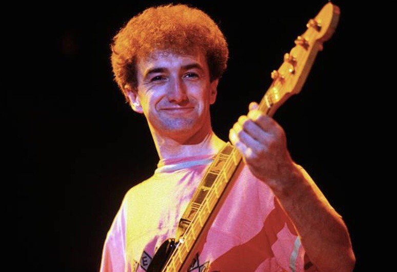 John deacon фото