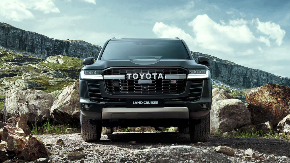 Toyota Land Cruiser 300 GR SPORT